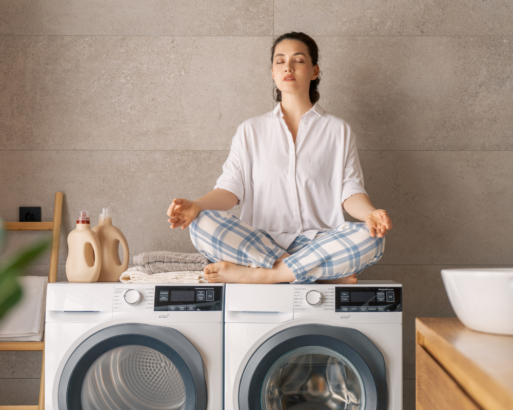 Wash, dry, fold and iron. Laundry Lady service in Tanaraki